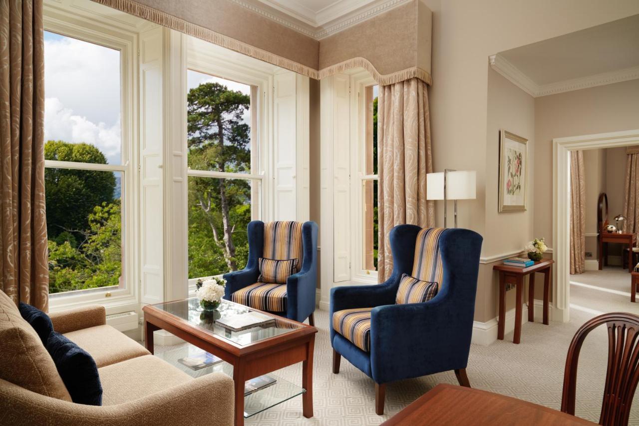 The Culloden Estate And Spa Холивуд Экстерьер фото A suite at the hotel