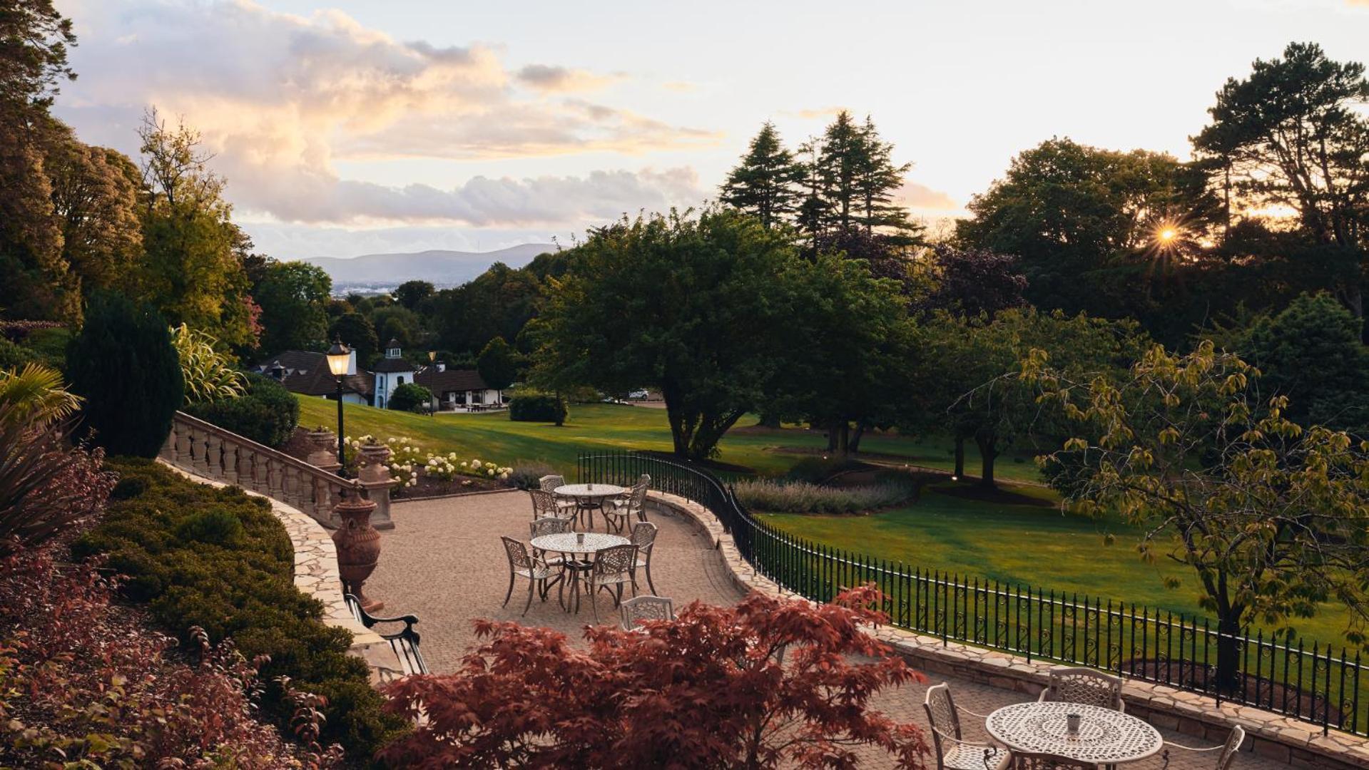 The Culloden Estate And Spa Холивуд Экстерьер фото The Terrace at the Old Vic
